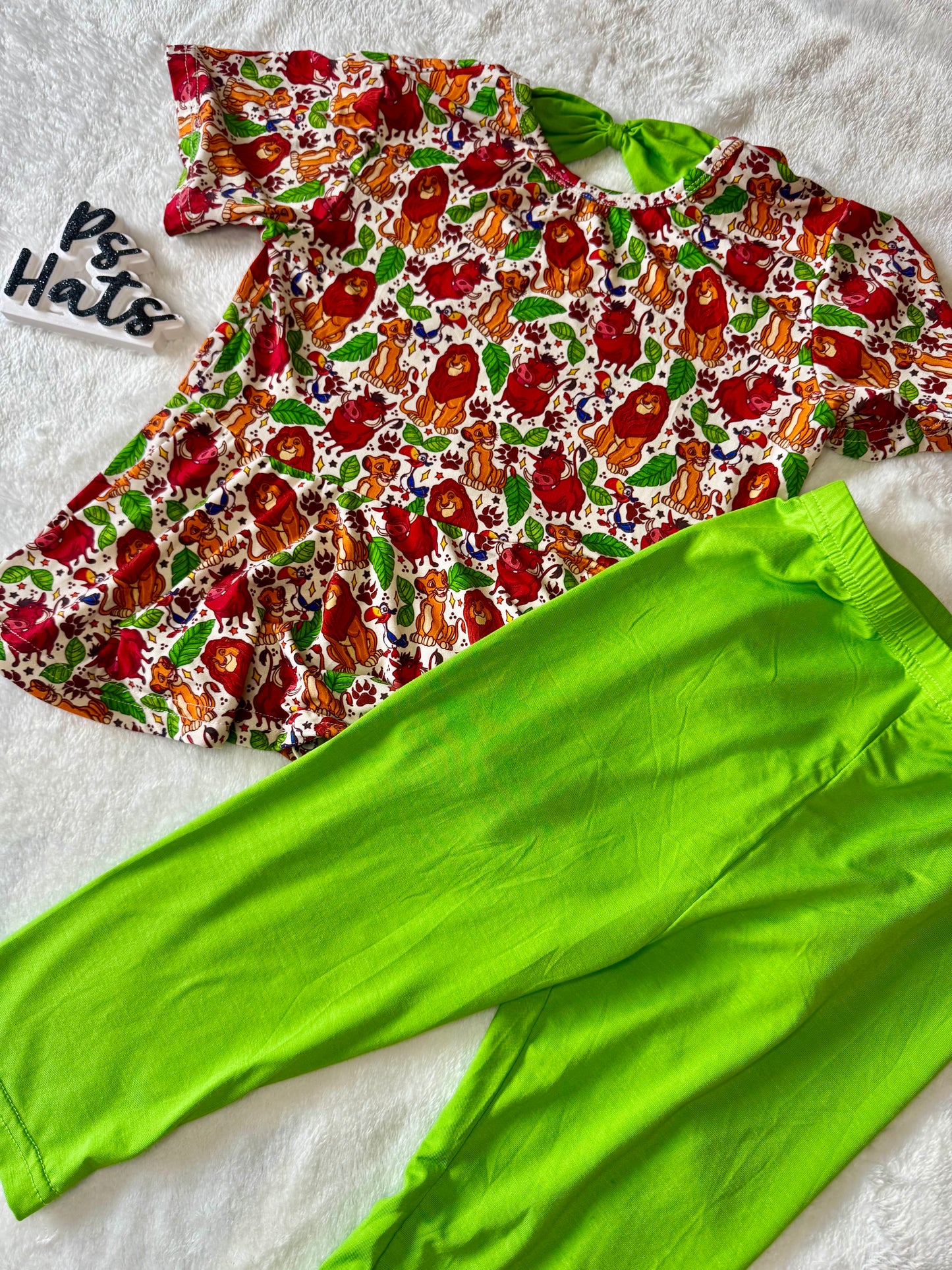Pride Lands Capri Leggings Set
