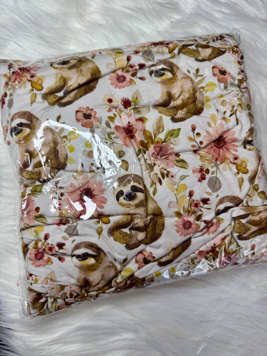 Floral Sloths Crib Sheet