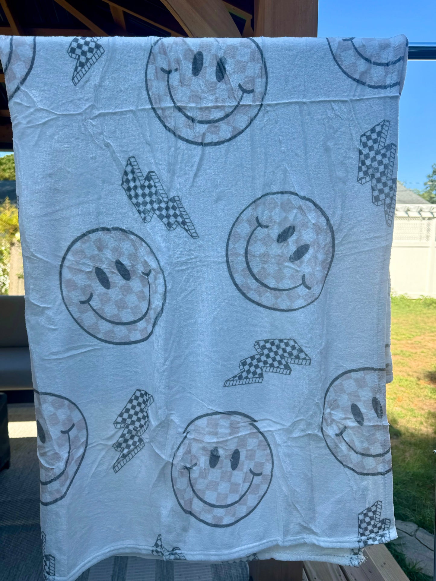 Lightning Smiley Faces - Throw Size