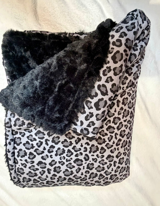 Midnight Spots - Oversized Throw Size (60x60)