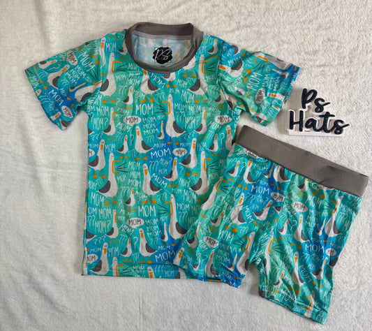 Mom Mom Mom - Shorts Set